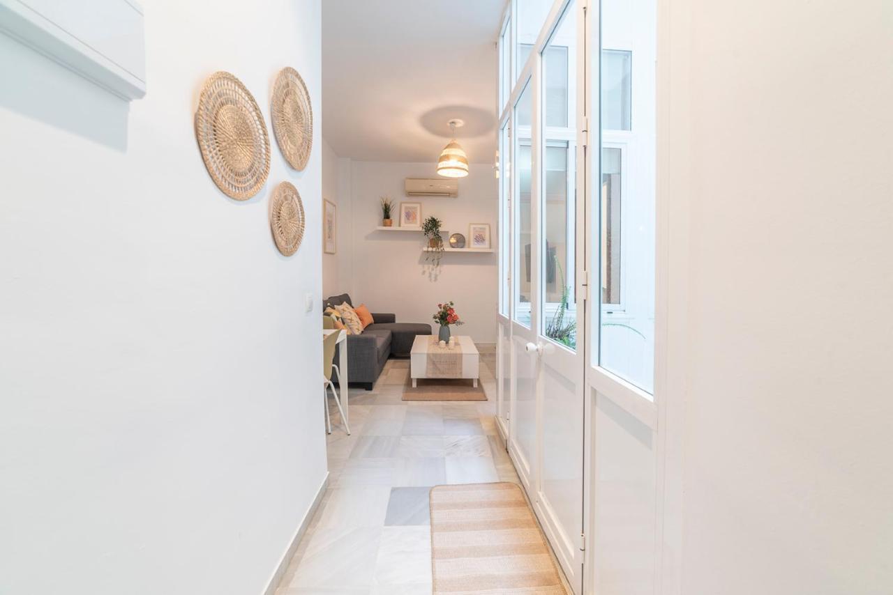 Alohamundi Torres Apartment Seville Exterior photo