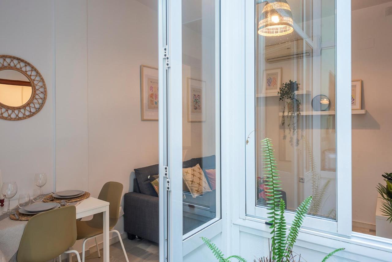 Alohamundi Torres Apartment Seville Exterior photo